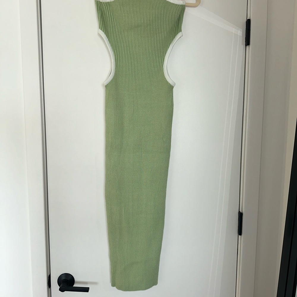 Strapless Green Ribbed Dress